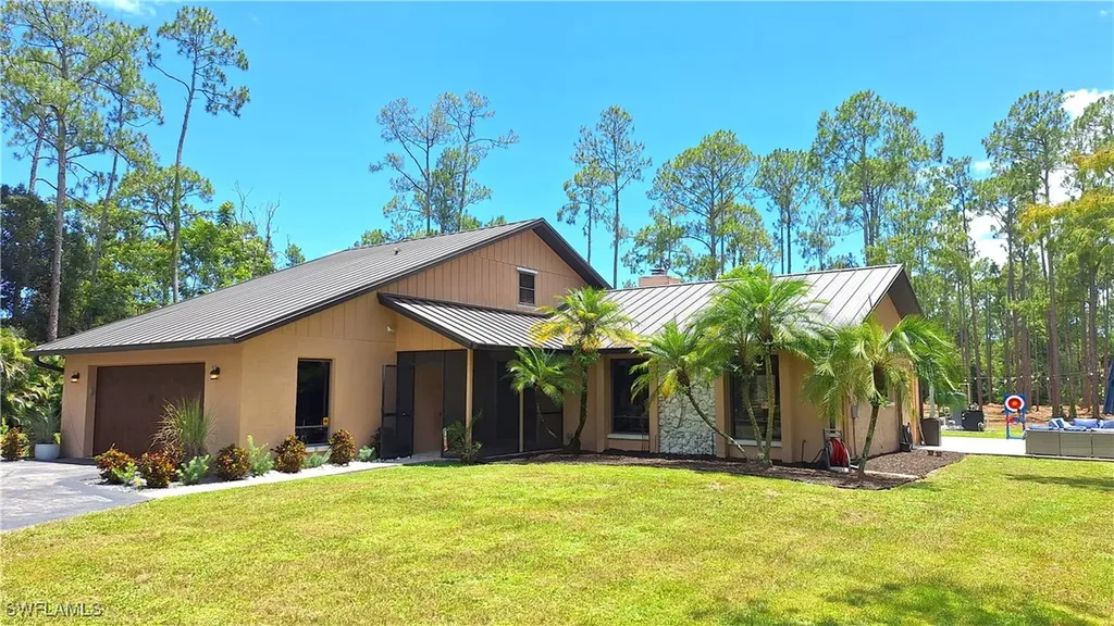 3690 27th Avenue SW Naples FL 34117