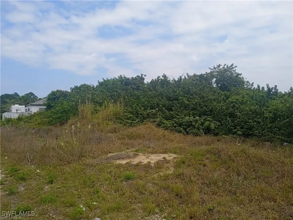 3418 11th Street SW Lehigh Acres FL 33976