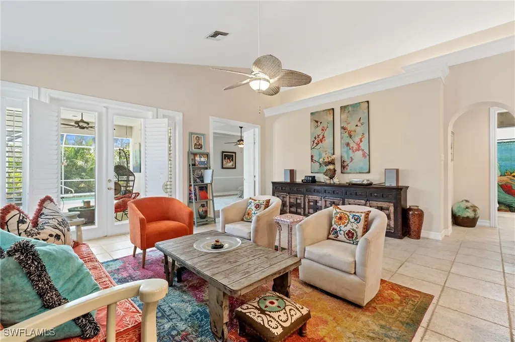 636 102nd Avenue N Naples FL 34108