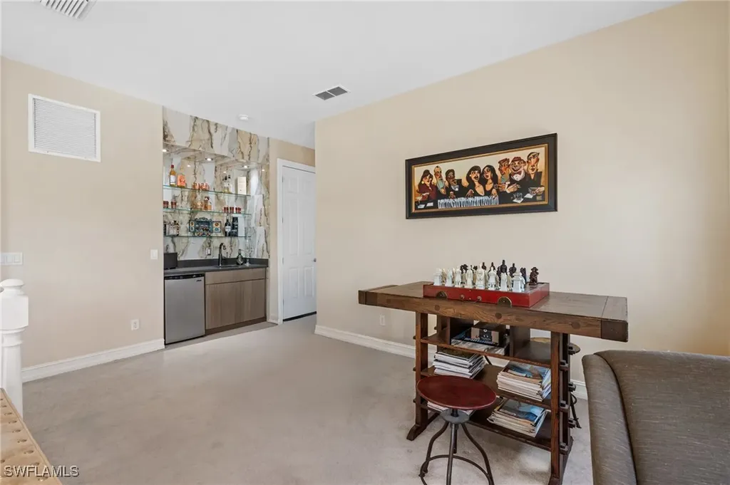 636 102nd Avenue N Naples FL 34108