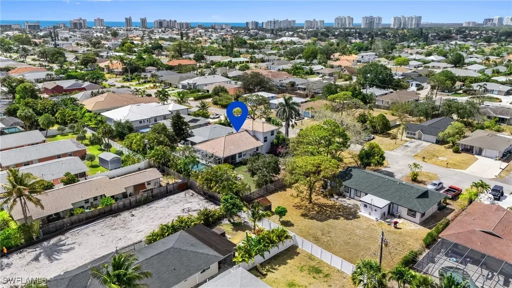 636 102nd Avenue N Naples FL 34108