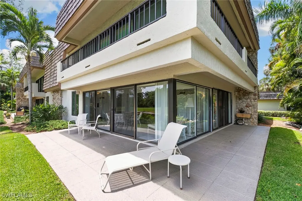 105 Wilderness Drive Naples FL 34105