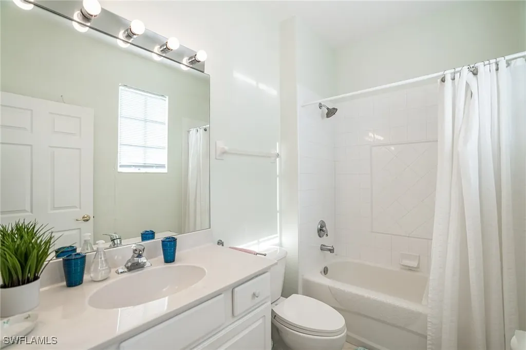 13841 Lake Mahogany Boulevard Fort Myers FL 33907