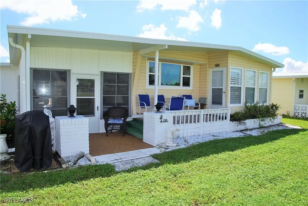 288 Boros Drive North Fort Myers FL 33903