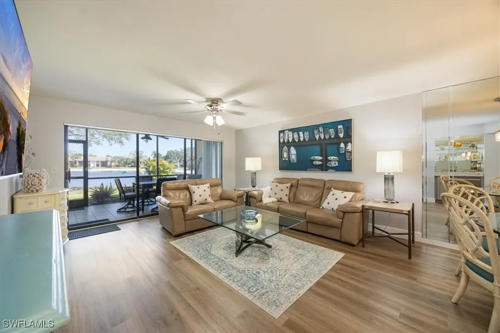 Naples FL, 527 Lake Louise Circle, Unit 101