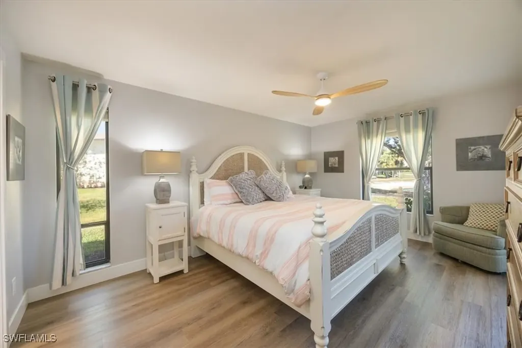 527 Lake Louise Circle Naples FL 34110