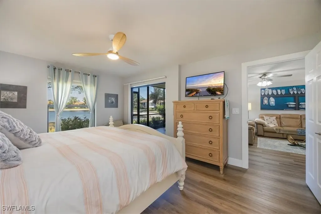 527 Lake Louise Circle Naples FL 34110