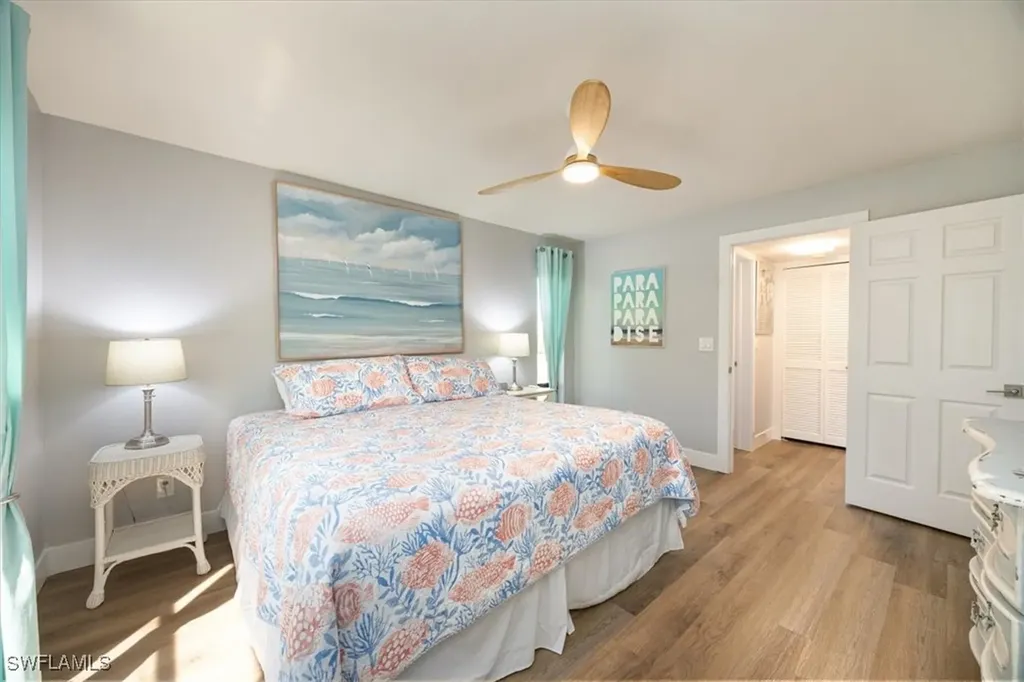 527 Lake Louise Circle Naples FL 34110