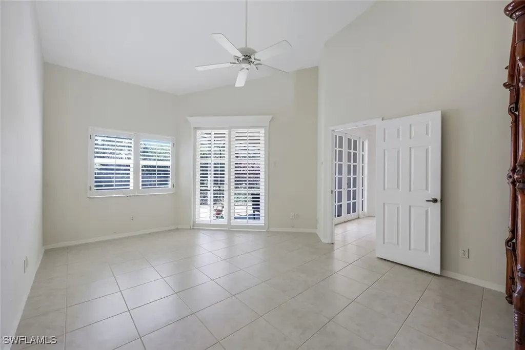 27181 Kindlewood Lane Bonita Springs FL 34134