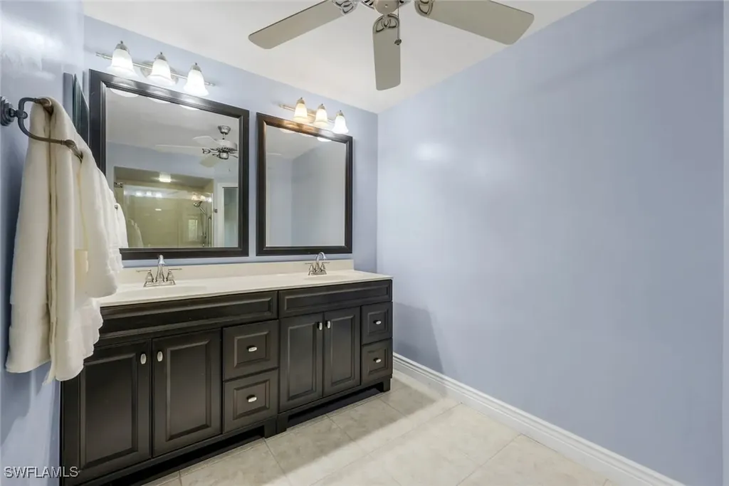 27181 Kindlewood Lane Bonita Springs FL 34134