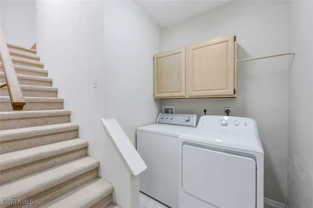 27181 Kindlewood Lane Bonita Springs FL 34134