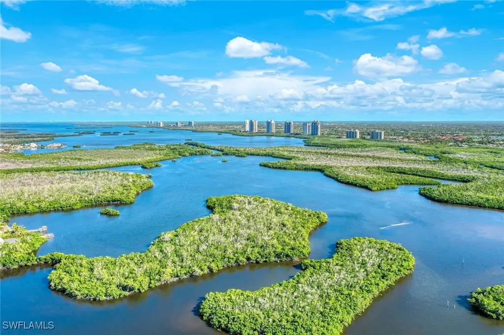 27181 Kindlewood Lane Bonita Springs FL 34134