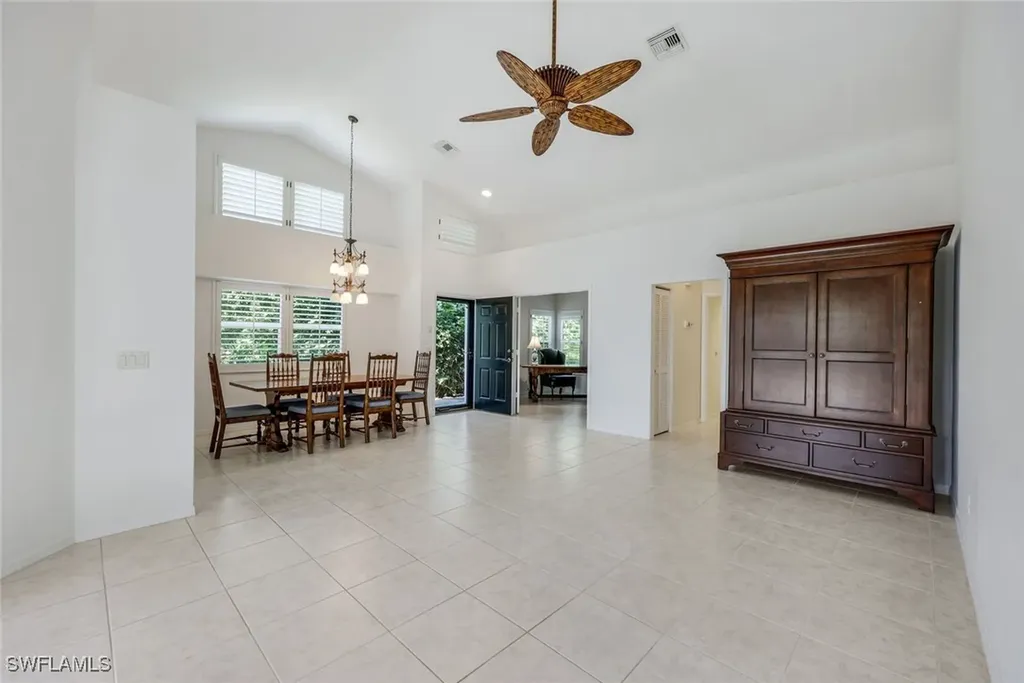 27181 Kindlewood Lane Bonita Springs FL 34134