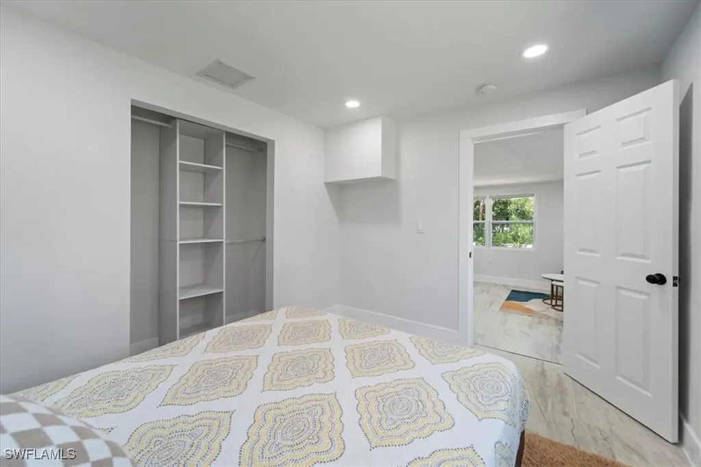 1115 Central Drive Naples FL 34104