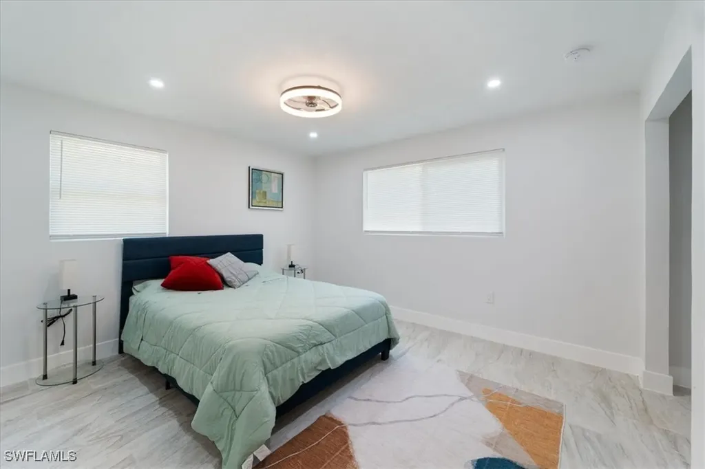 1115 Central Drive Naples FL 34104