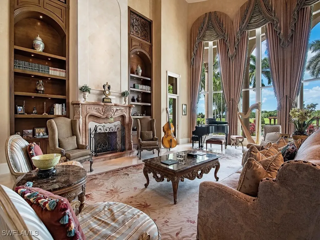 9663 Mashie Court Naples FL 34108