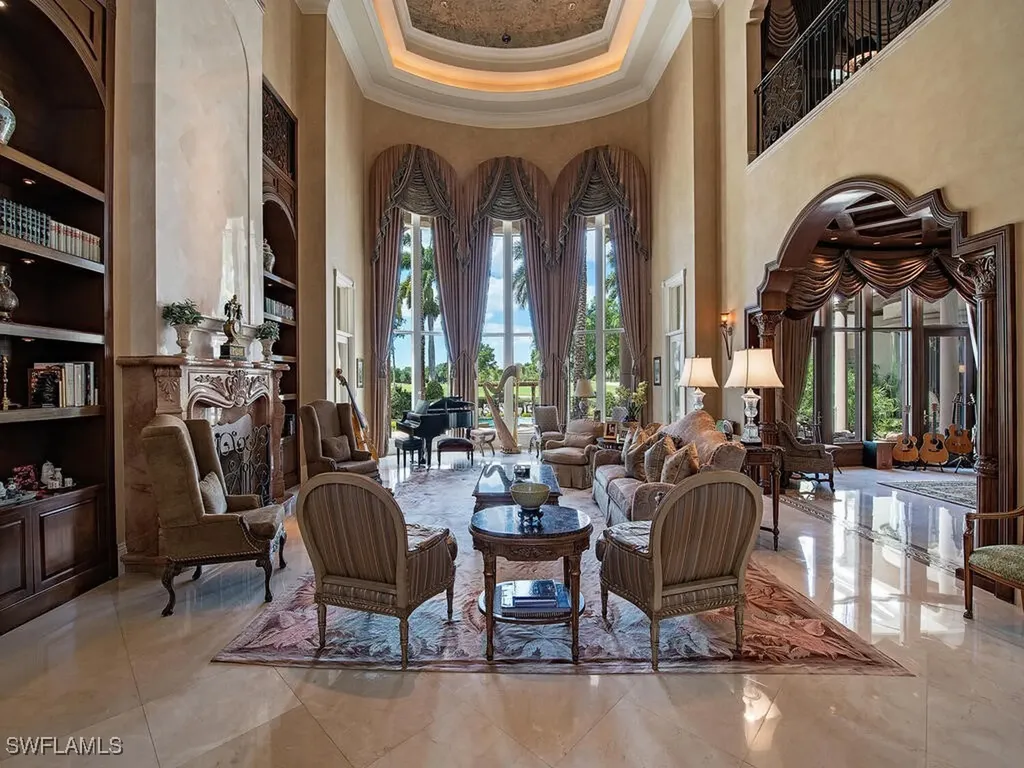 9663 Mashie Court Naples FL 34108