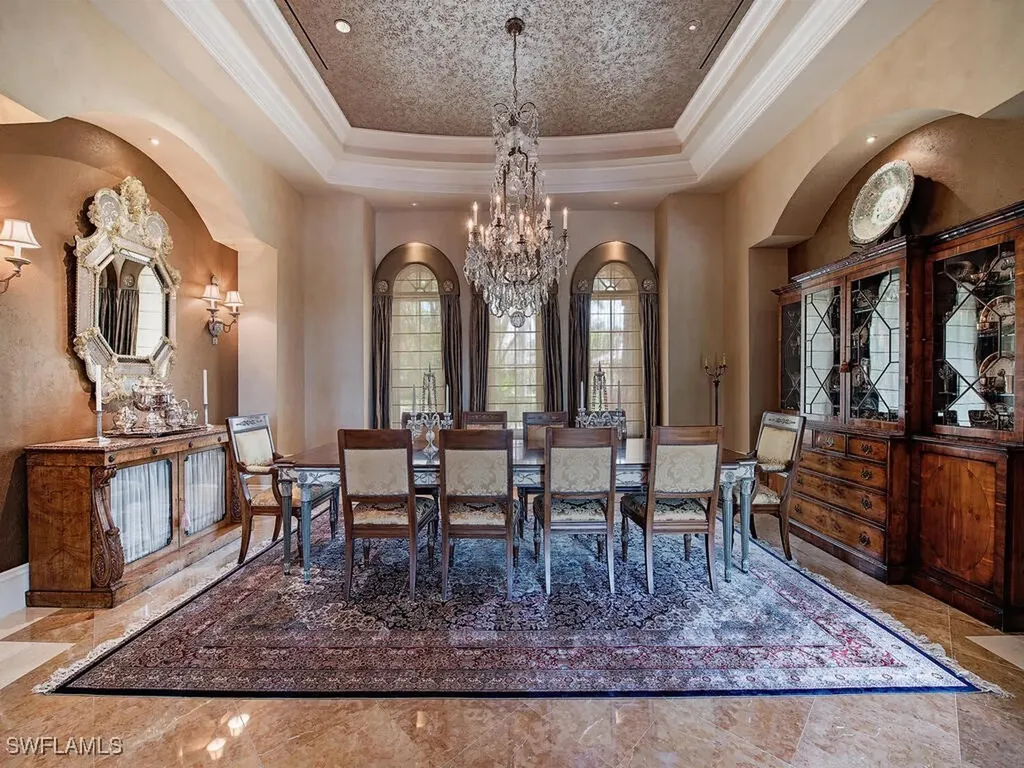 9663 Mashie Court Naples FL 34108