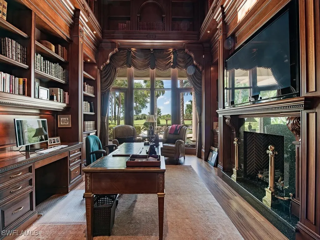 9663 Mashie Court Naples FL 34108