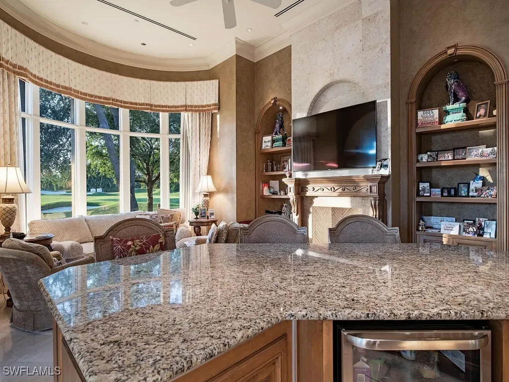 9663 Mashie Court Naples FL 34108