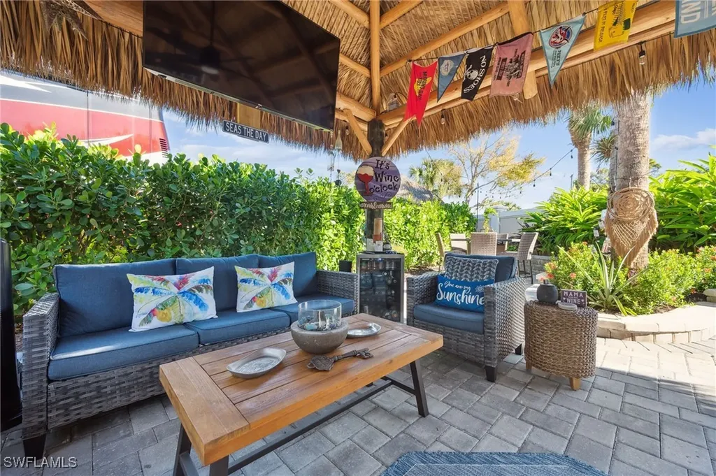13575 Snook Circle Naples FL 34114
