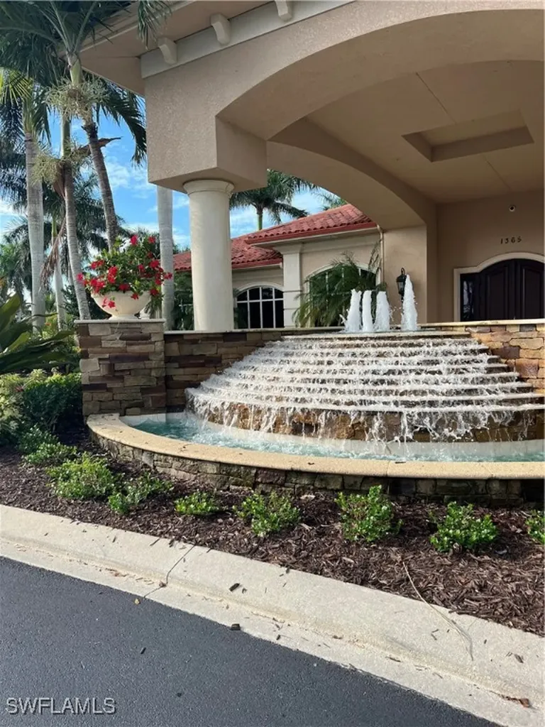 13575 Snook Circle Naples FL 34114