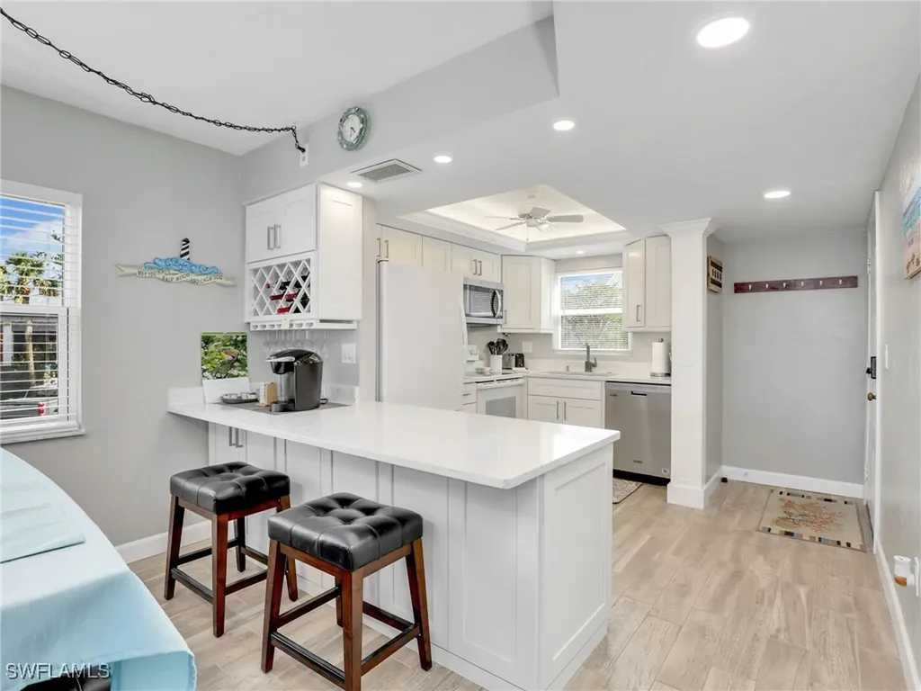 Fort Myers Beach FL, 6893 Estero Boulevard, Unit 416