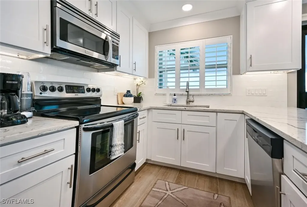 3200 Gulf Shore Boulevard N Naples FL 34103