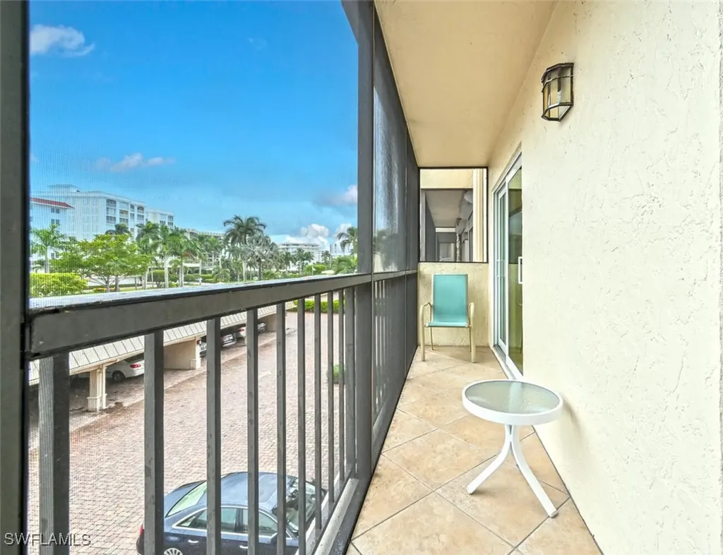 3200 Gulf Shore Boulevard N Naples FL 34103