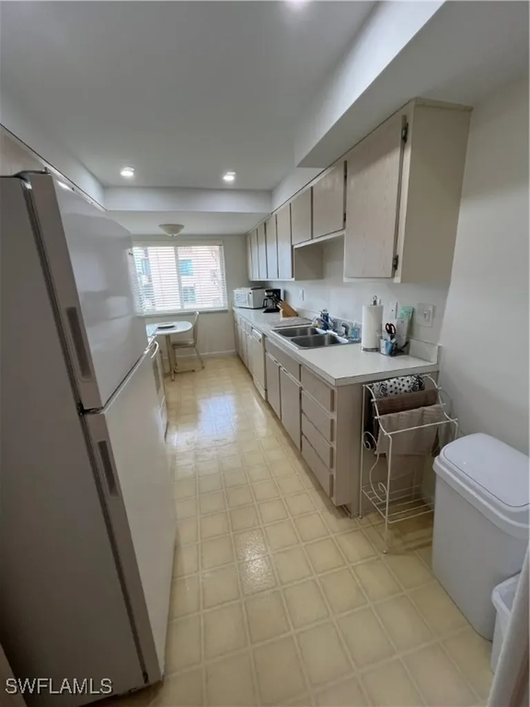 3420 Gulf Shore Boulevard N Naples FL 34103