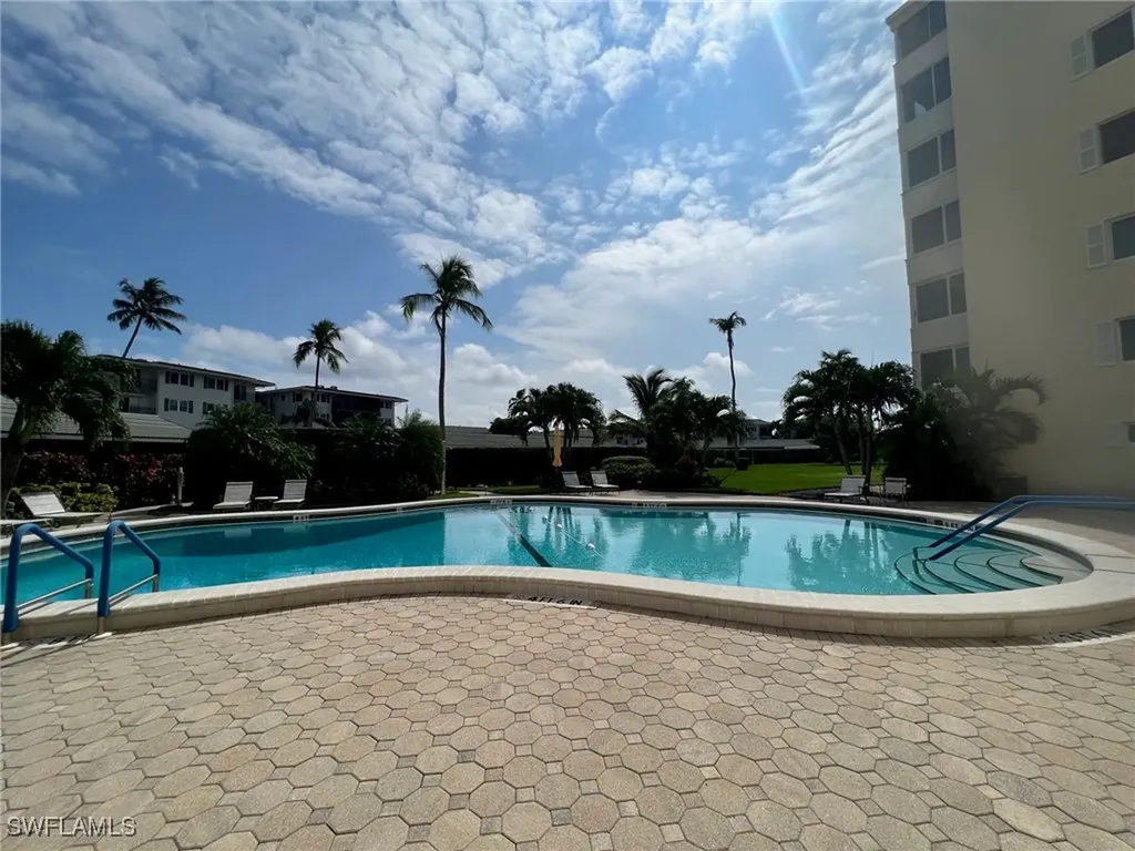 3420 Gulf Shore Boulevard N Naples FL 34103