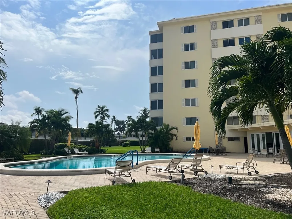 3420 Gulf Shore Boulevard N Naples FL 34103