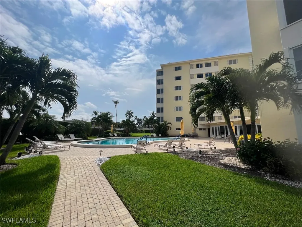 3420 Gulf Shore Boulevard N Naples FL 34103