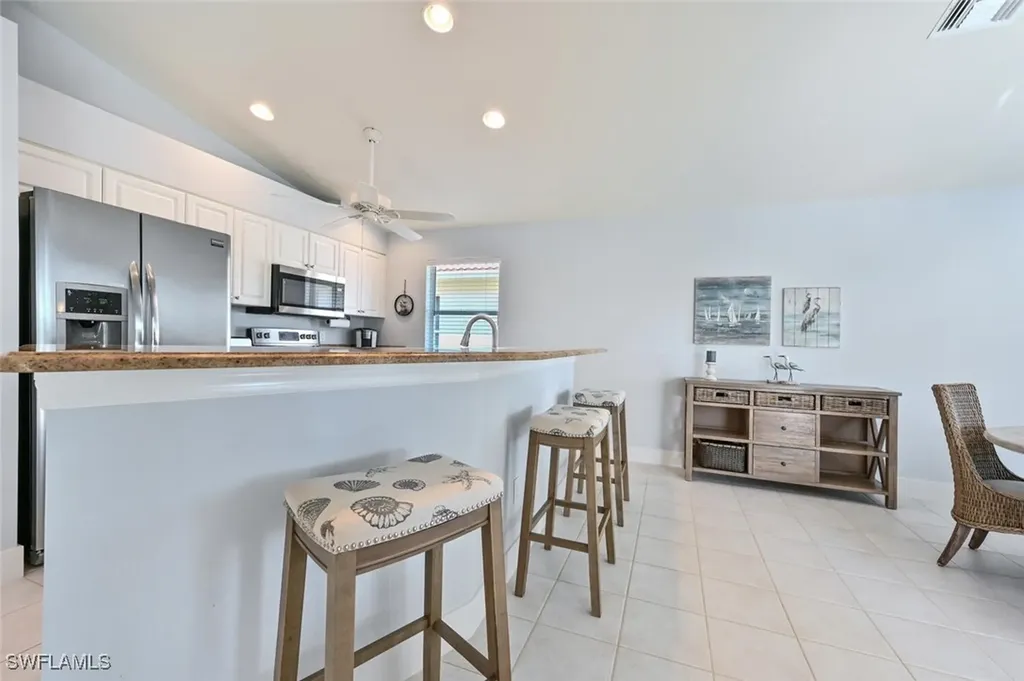 8449 Indian Wells Way Naples FL 34113