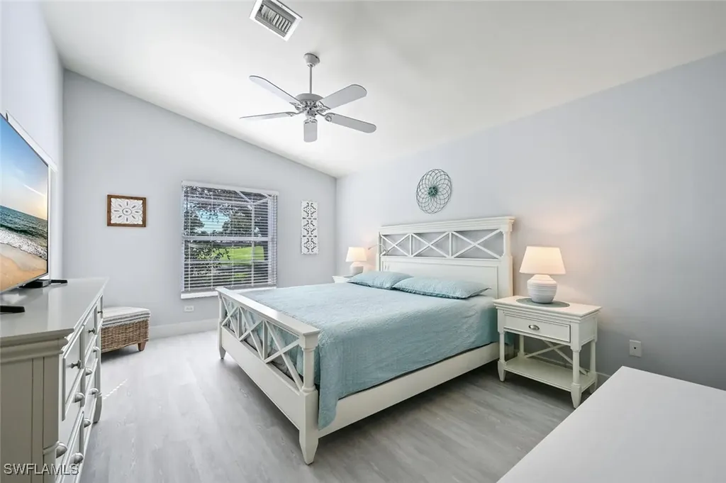 8449 Indian Wells Way Naples FL 34113