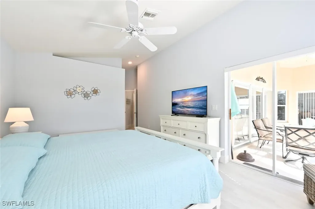 8449 Indian Wells Way Naples FL 34113