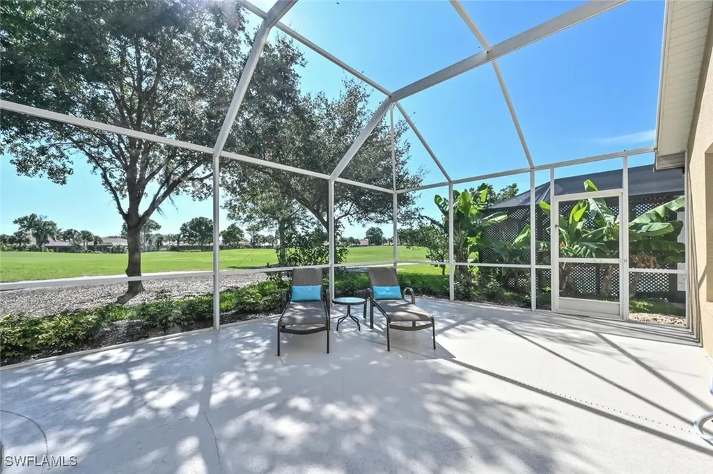 8449 Indian Wells Way Naples FL 34113