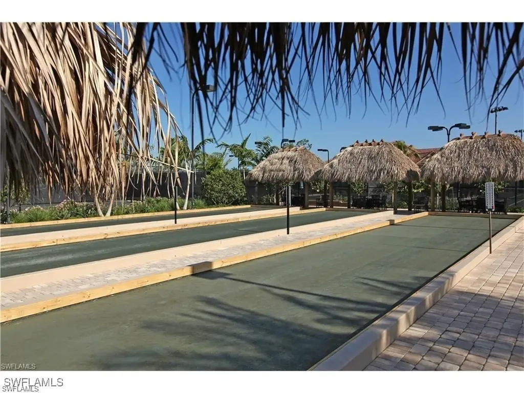 8449 Indian Wells Way Naples FL 34113