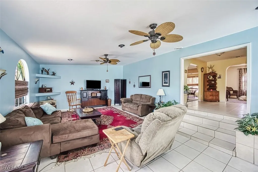 4005 15th Street SW Lehigh Acres FL 33976