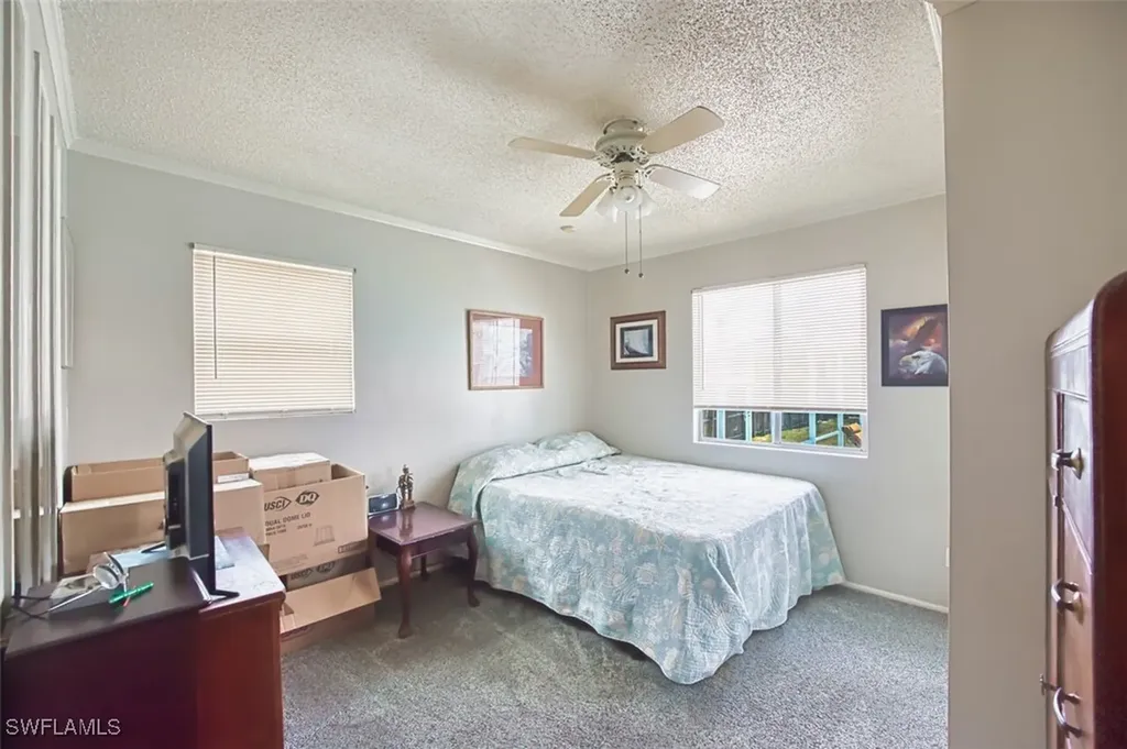 4005 15th Street SW Lehigh Acres FL 33976