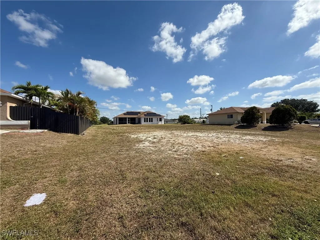 29 SW Trafalgar Parkway Cape Coral FL 33991