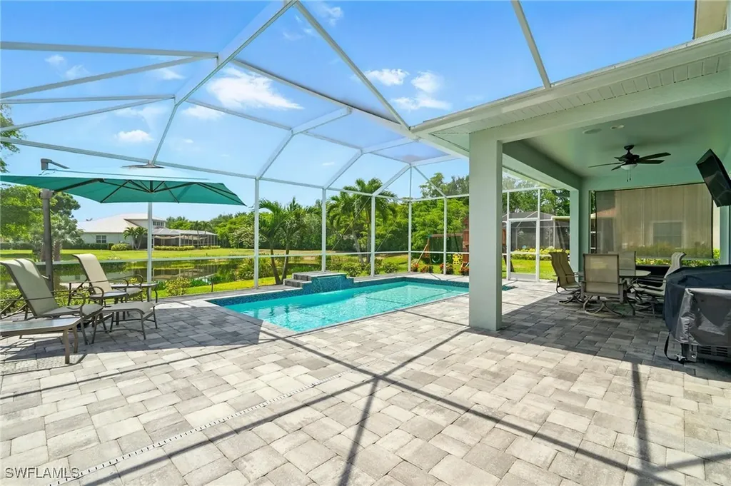 2660 Stonyhill Court Cape Coral FL 33993