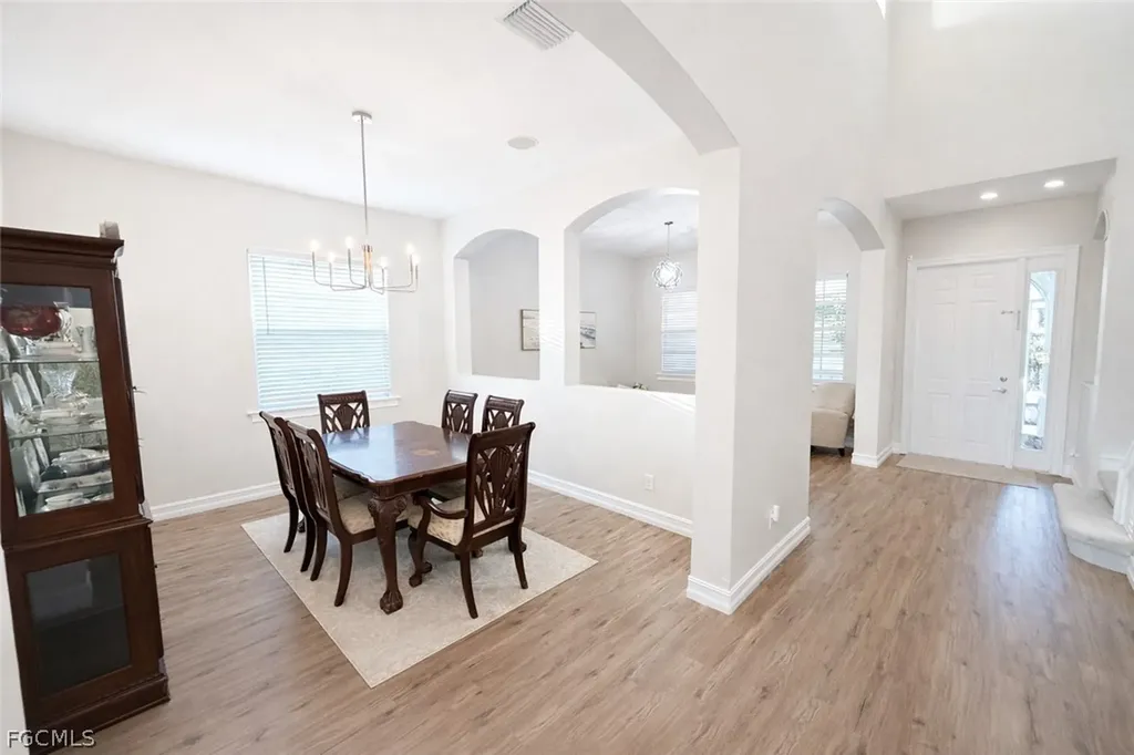 2660 Stonyhill Court Cape Coral FL 33993