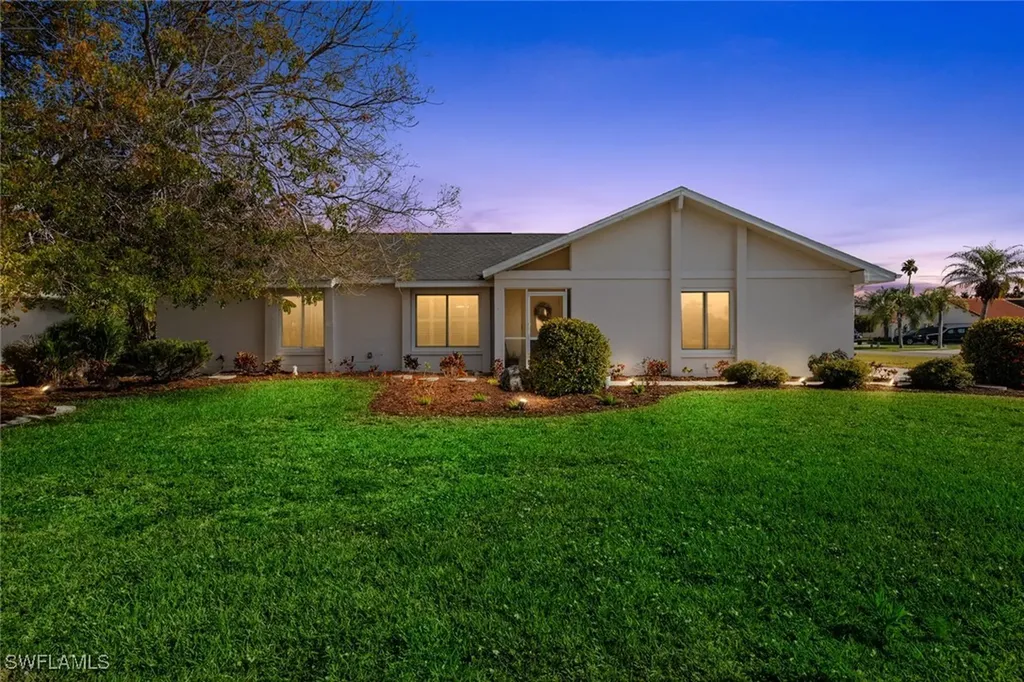 6012 Perthshire Lane Fort Myers FL 33908