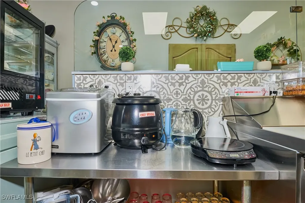 2301 Del Prado Boulevard S Cape Coral FL 33990