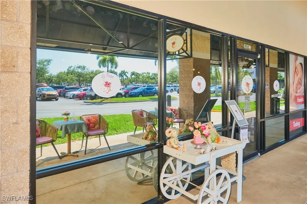 2301 Del Prado Boulevard S Cape Coral FL 33990