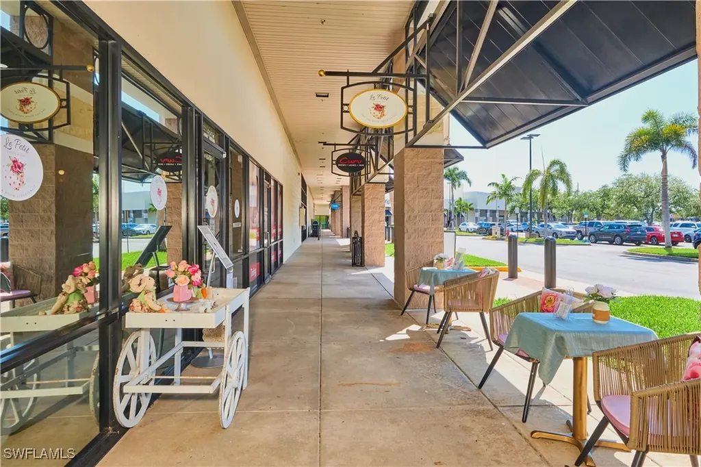 2301 Del Prado Boulevard S Cape Coral FL 33990