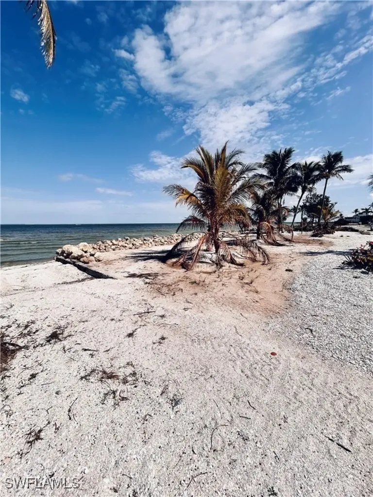 8315 Main Street Bokeelia FL 33922