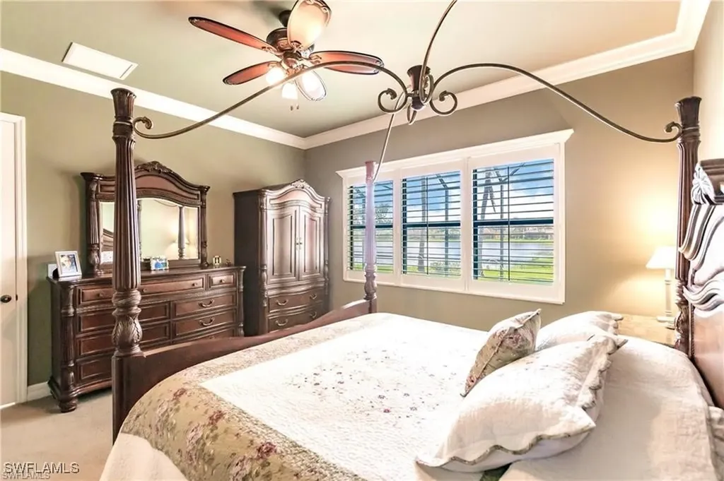 3812 Columbia Court Naples FL 34119