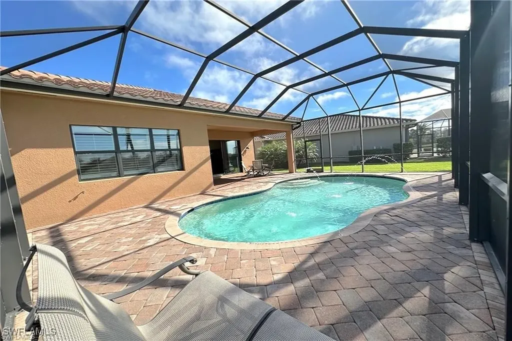 3812 Columbia Court Naples FL 34119